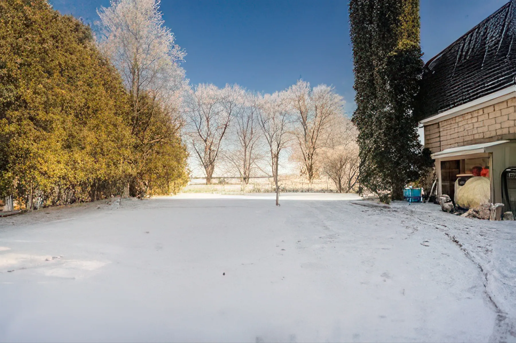 Strongville Landscape – We Provide Transportation Here