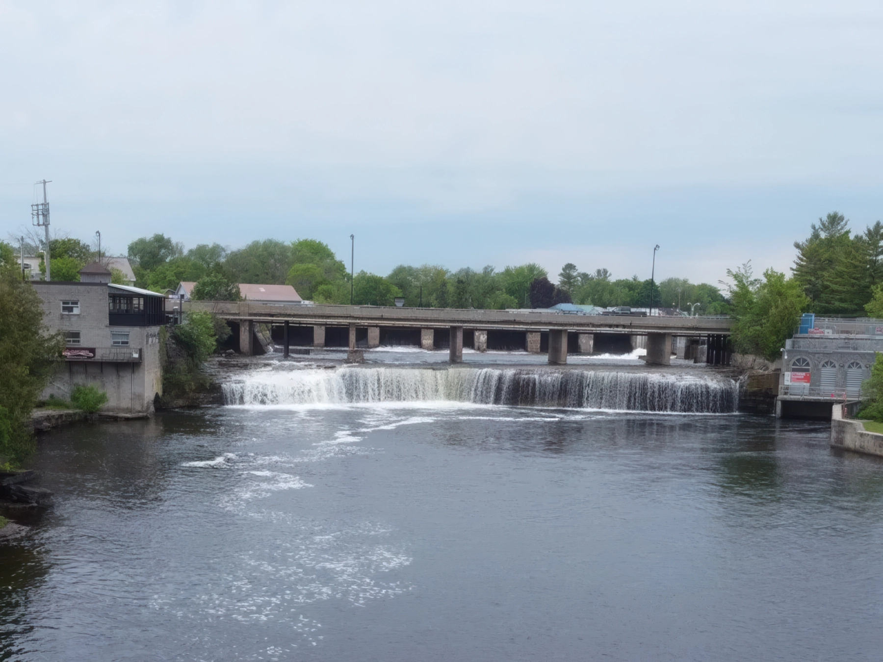 fenelon falls about